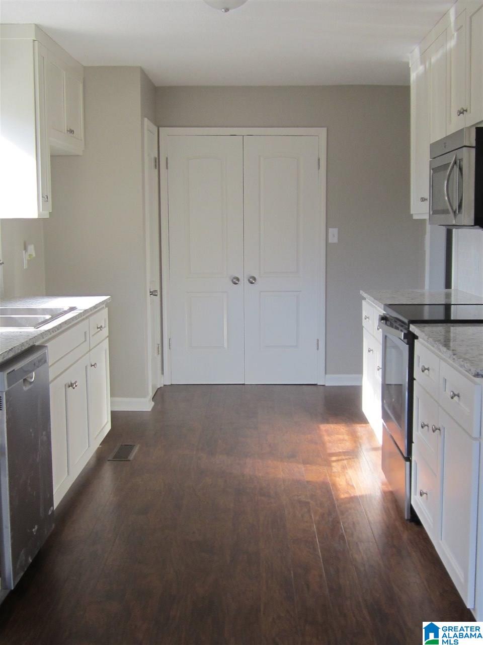 6176 Old Springville Road Pinson, AL 35126 - Photo 9 of 26