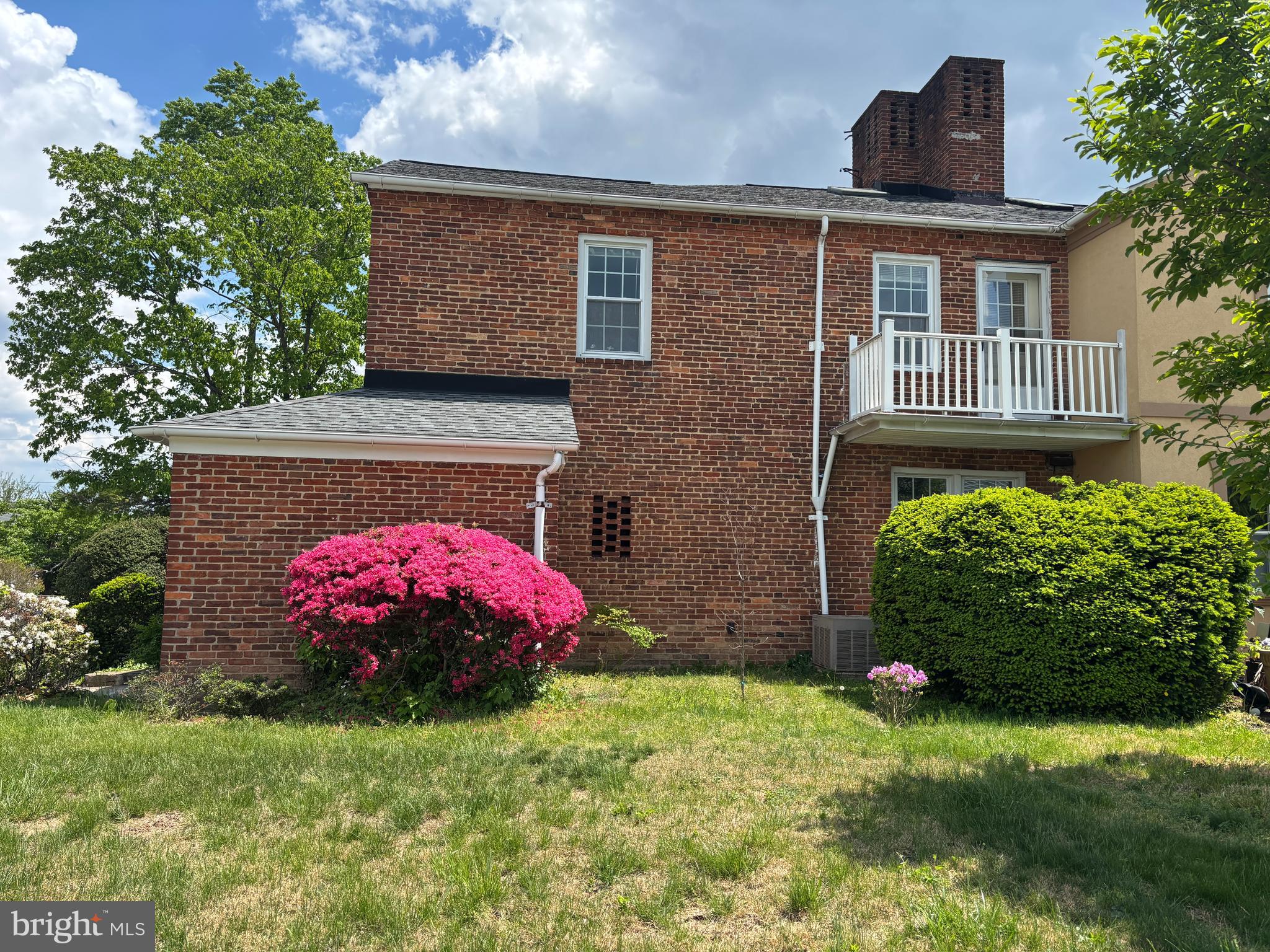 5913 Wakehurst Way Baltimore, MD 21239 - Photo 4 of 31