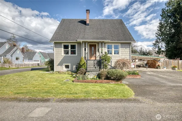 $379,900 | 966 North Jeffries Street, Aberdeen, WA 98520