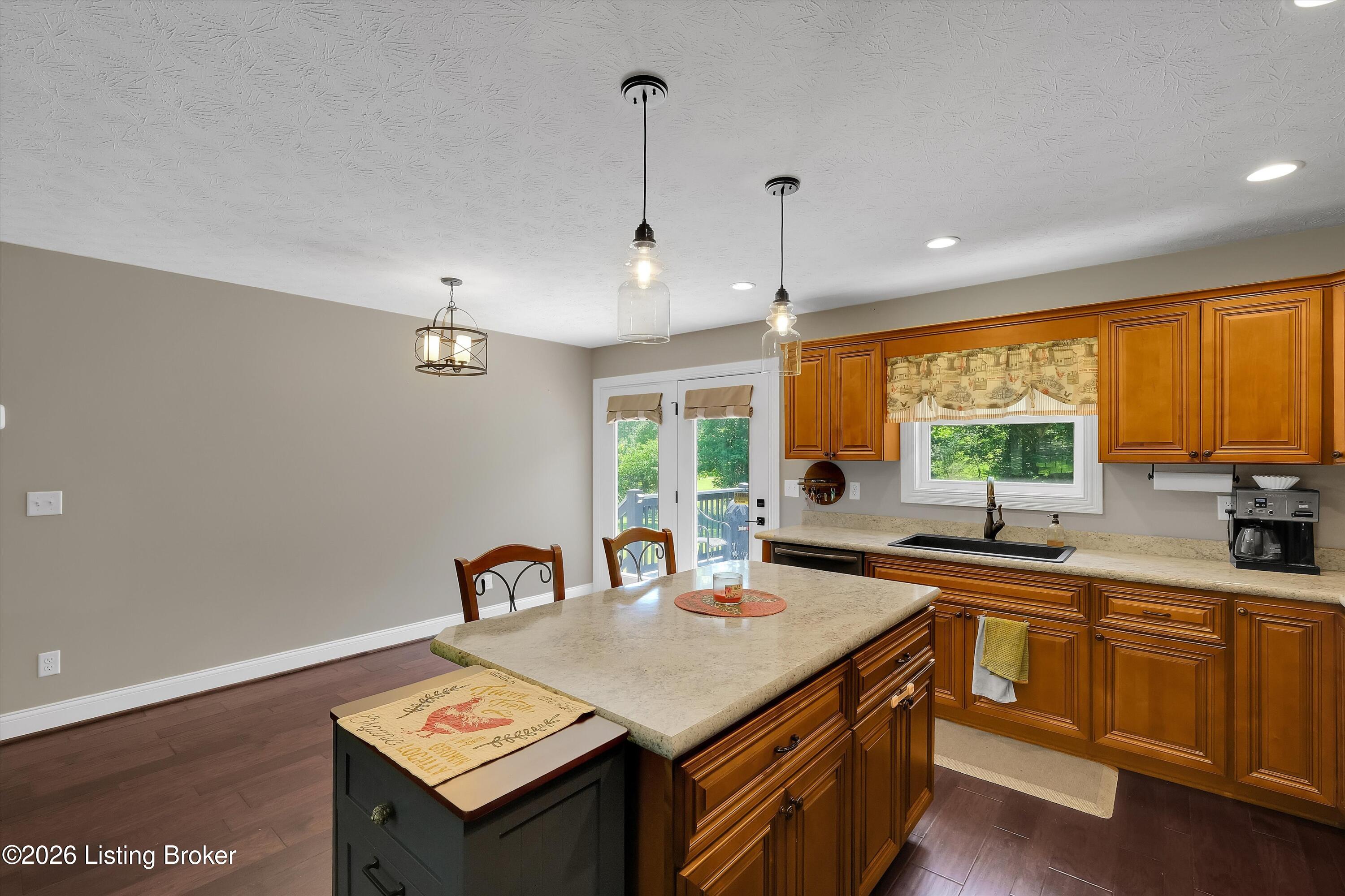 7840 Whipperwill Road Louisville, KY 40214 - Photo 16 of 52 16-7840 Whipperwill Rd
