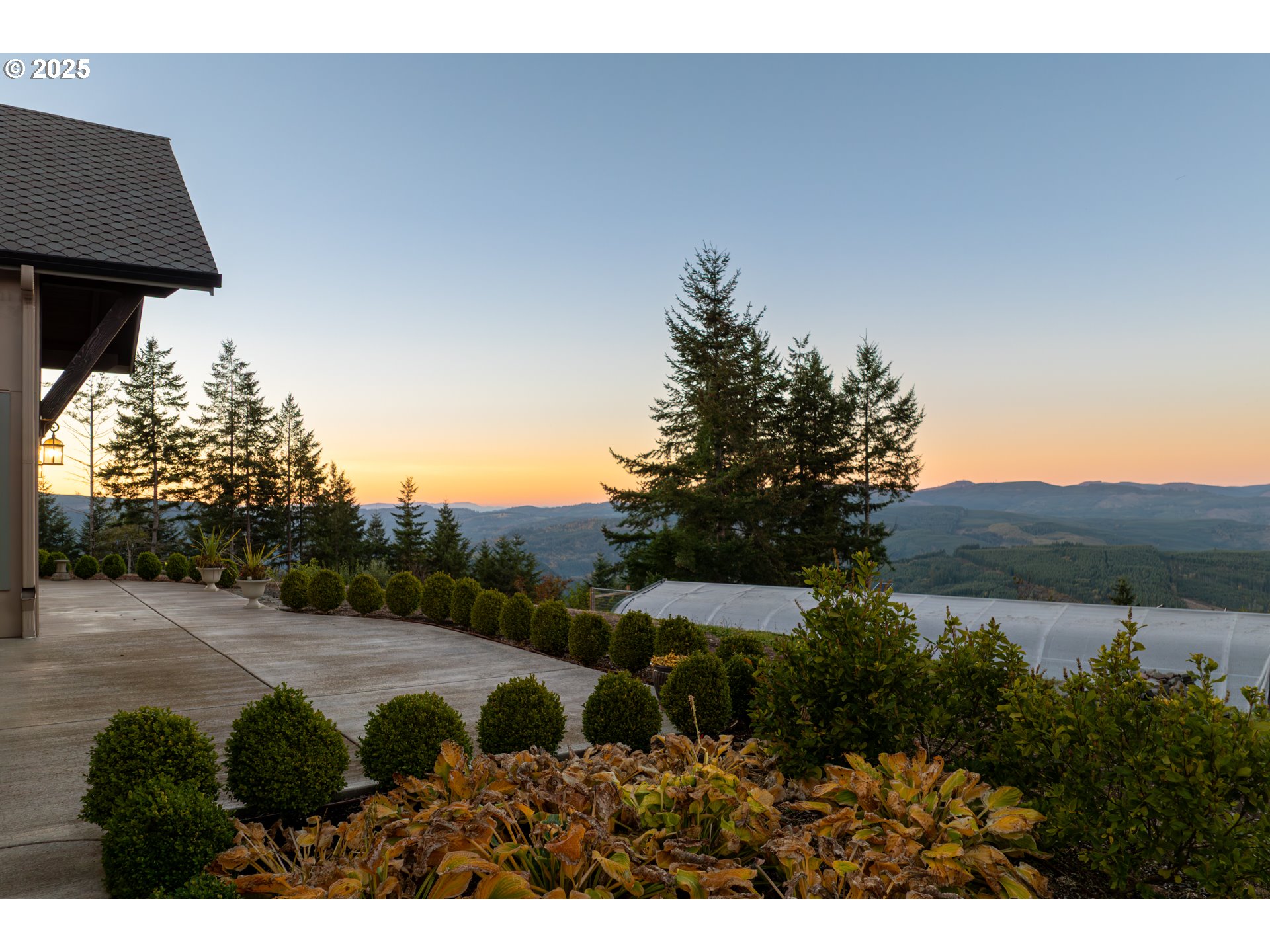 421 Woodland Heights Road Woodland, WA 98674 - Photo 34 of 48 a view of outdoor space and yard