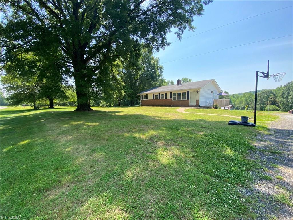 483 Snead Road Stoneville, NC 27048 - Photo 4 of 29 Gallery Image 4