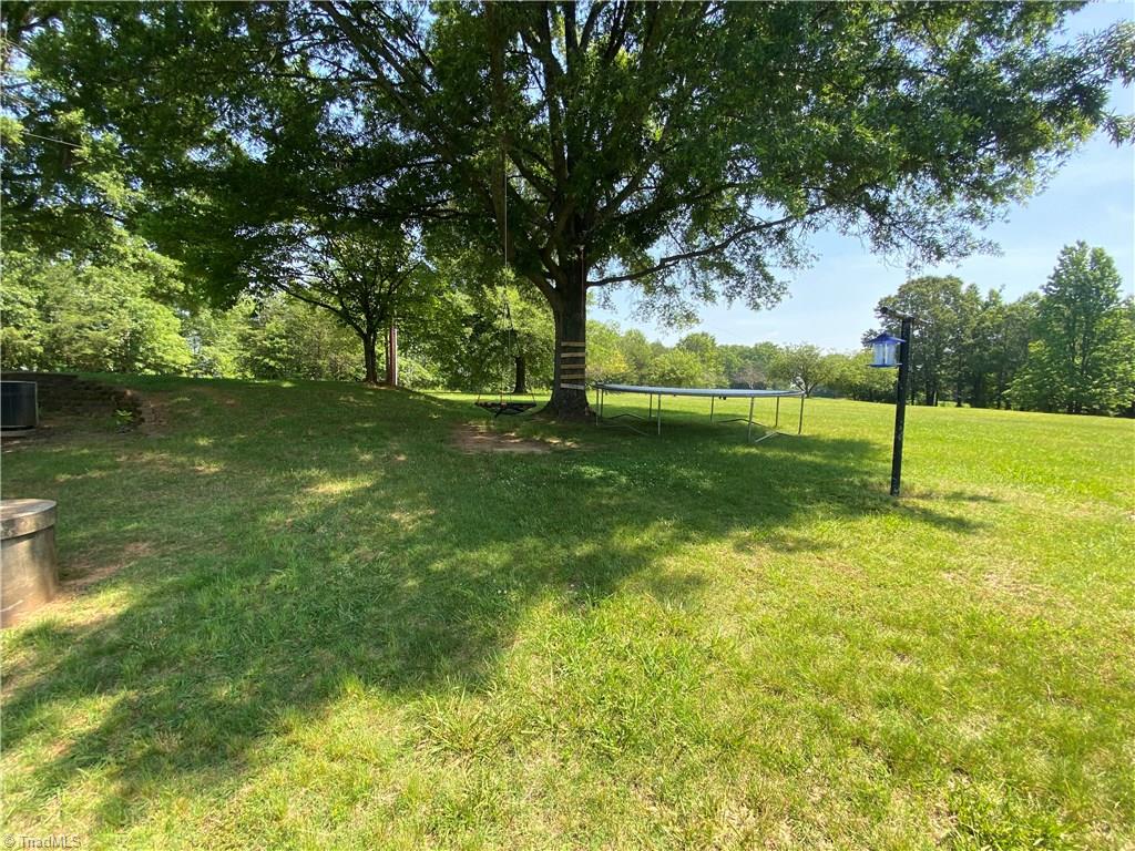 483 Snead Road Stoneville, NC 27048 - Photo 8 of 29 Gallery Image 8