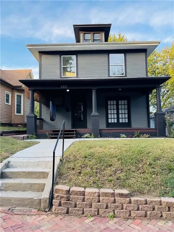 $219,900 | 2303 Francis Street, St. Joseph, MO 64501
