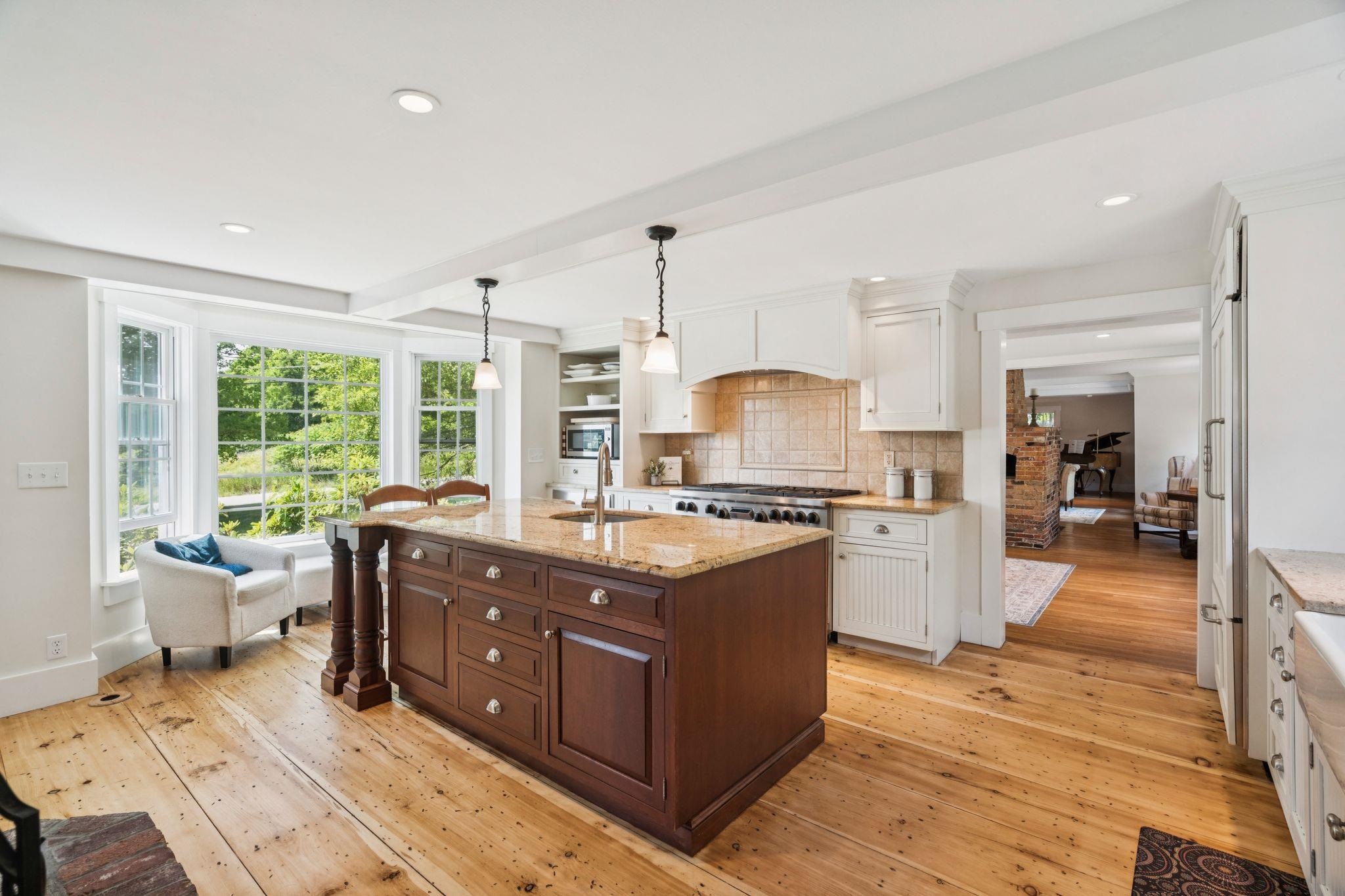 83 Worcester Road Hollis, NH 03049 - Photo 10 of 46
