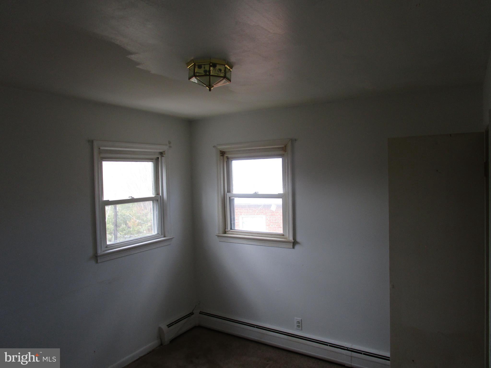 1038 Ruatan Street Silver Spring, MD 20903 - Photo 8 of 12 Interior (General)