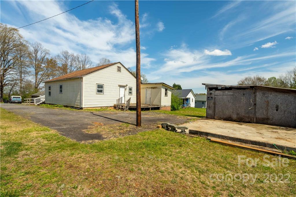 112 Walker Road Morganton, NC 28655 - Photo 20 of 24 Gallery Image 20