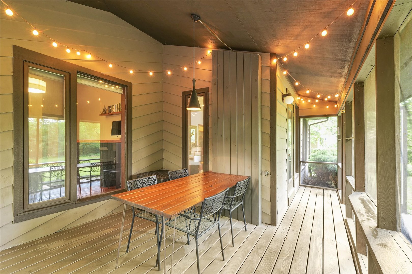 1910 Stratford Court Champaign, IL 61821 - Photo 33 of 39 a view of a room with furniture and wooden floor