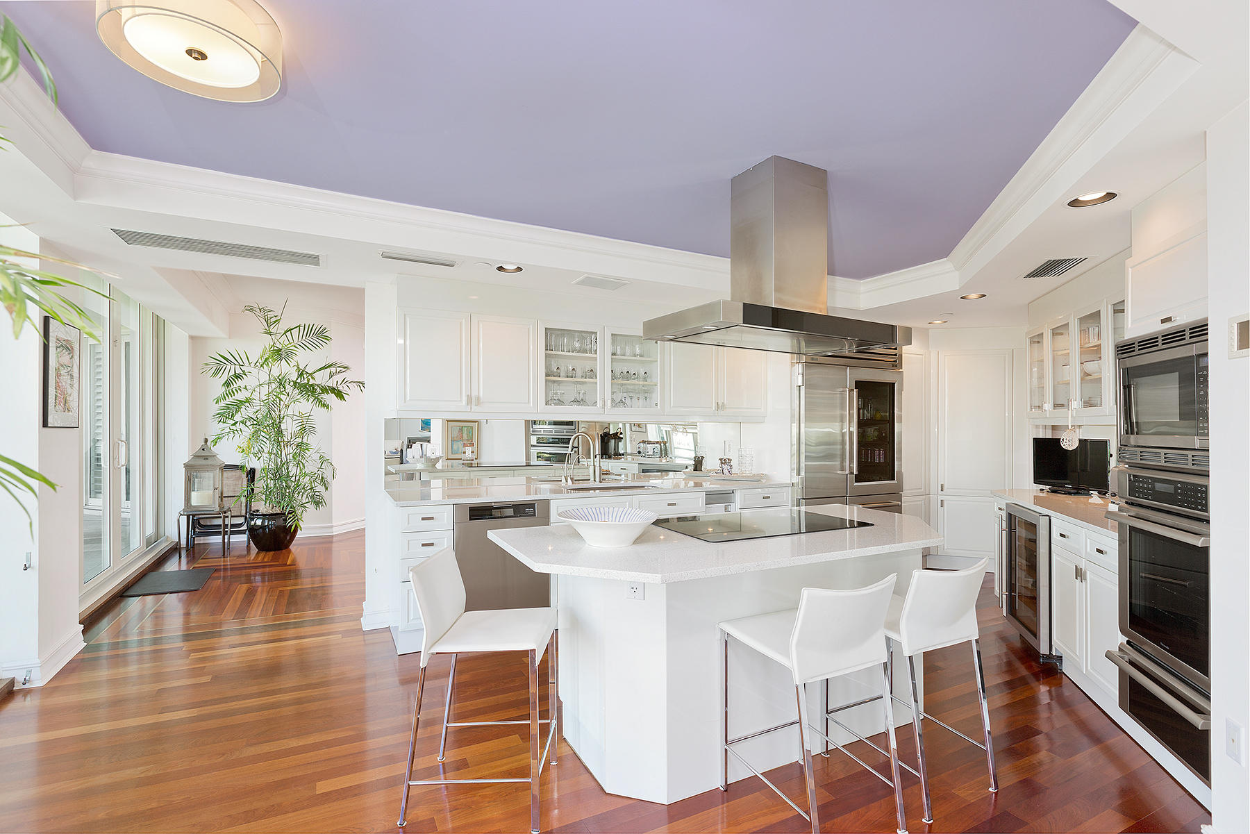 800 South Ocean Boulevard, Unit 305 Boca Raton, FL 33432 - Photo 14 of 44 22_Kitchen_layout