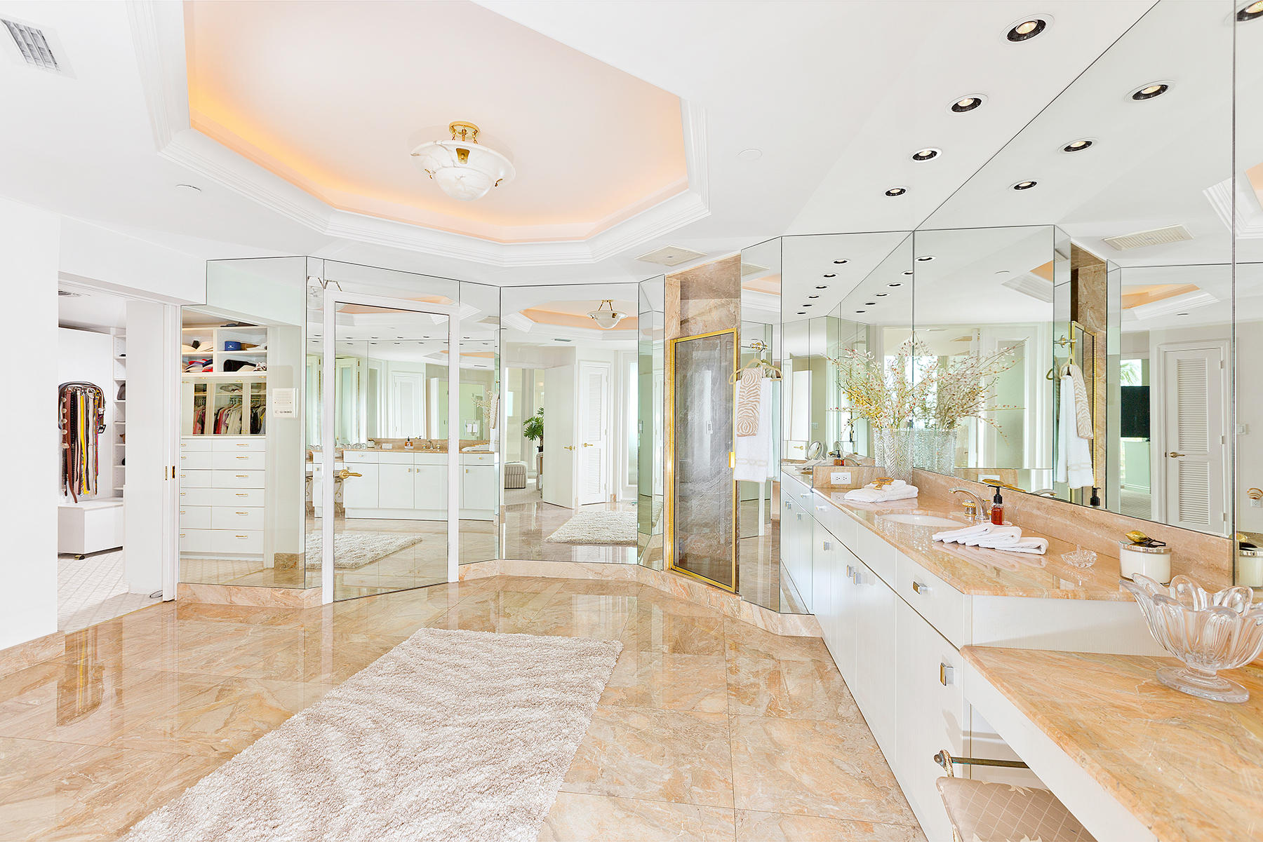 800 South Ocean Boulevard, Unit 305 Boca Raton, FL 33432 - Photo 28 of 44 Masterbath His/Hers