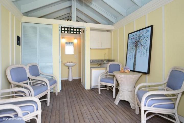800 South Ocean Boulevard, Unit 305 Boca Raton, FL 33432 - Photo 43 of 44 Private Beach Cabana