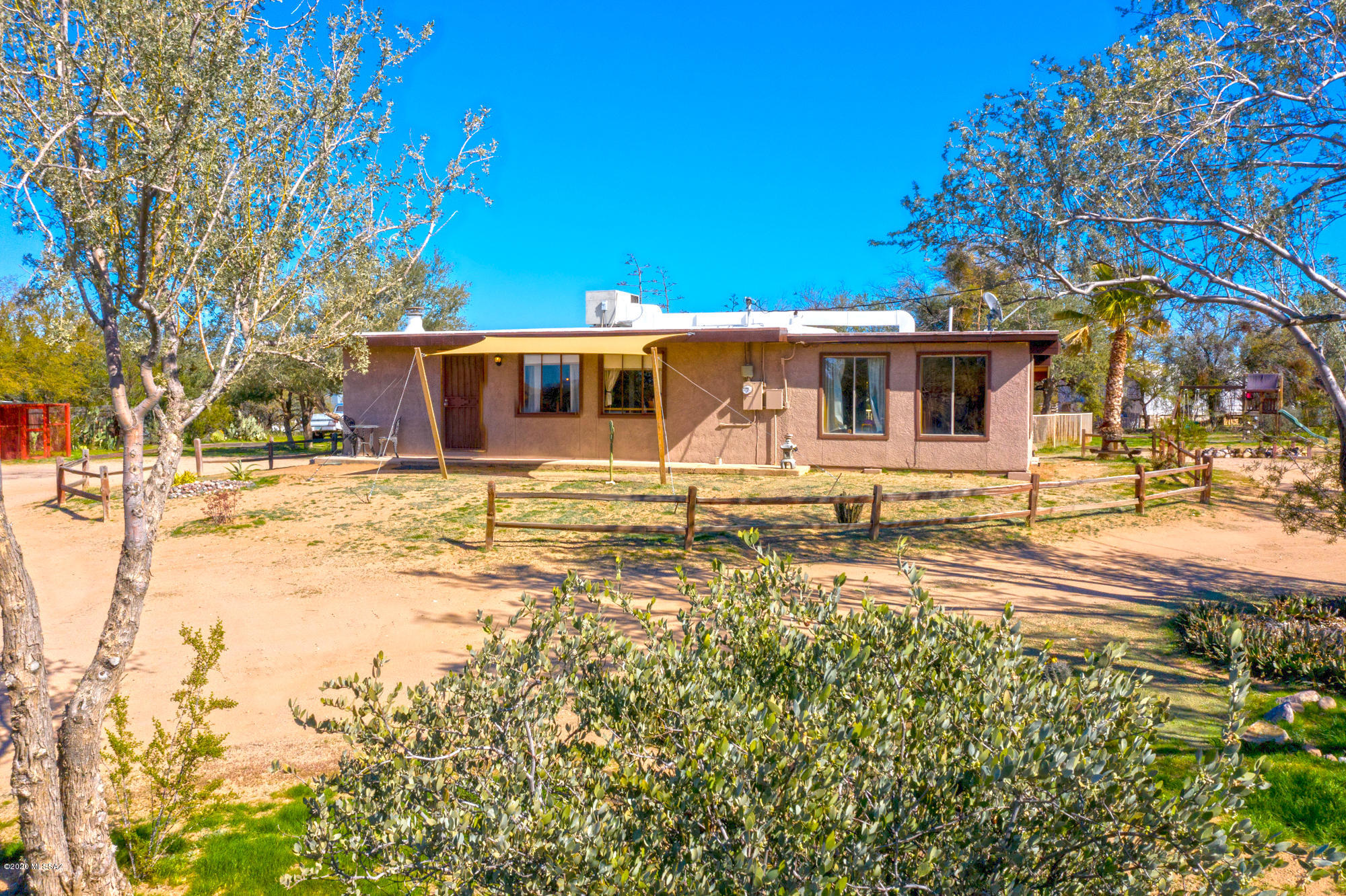 5898 North Chaparral Road Tucson, AZ 85743 - Photo 3 of 28 Gallery Image 3