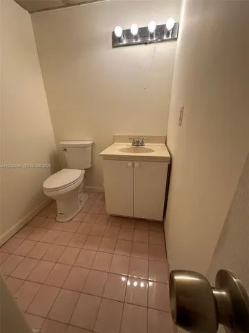 $2,100 | 9420 West Flagler Street, Unit 107, Miami, FL 33174