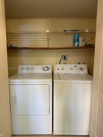 $2,100 | 9420 West Flagler Street, Unit 107, Miami, FL 33174