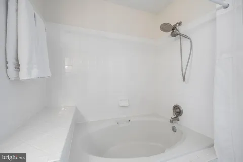 $480,000 | 408 Ridgepoint Place, Unit 40838, Gaithersburg, MD 20878