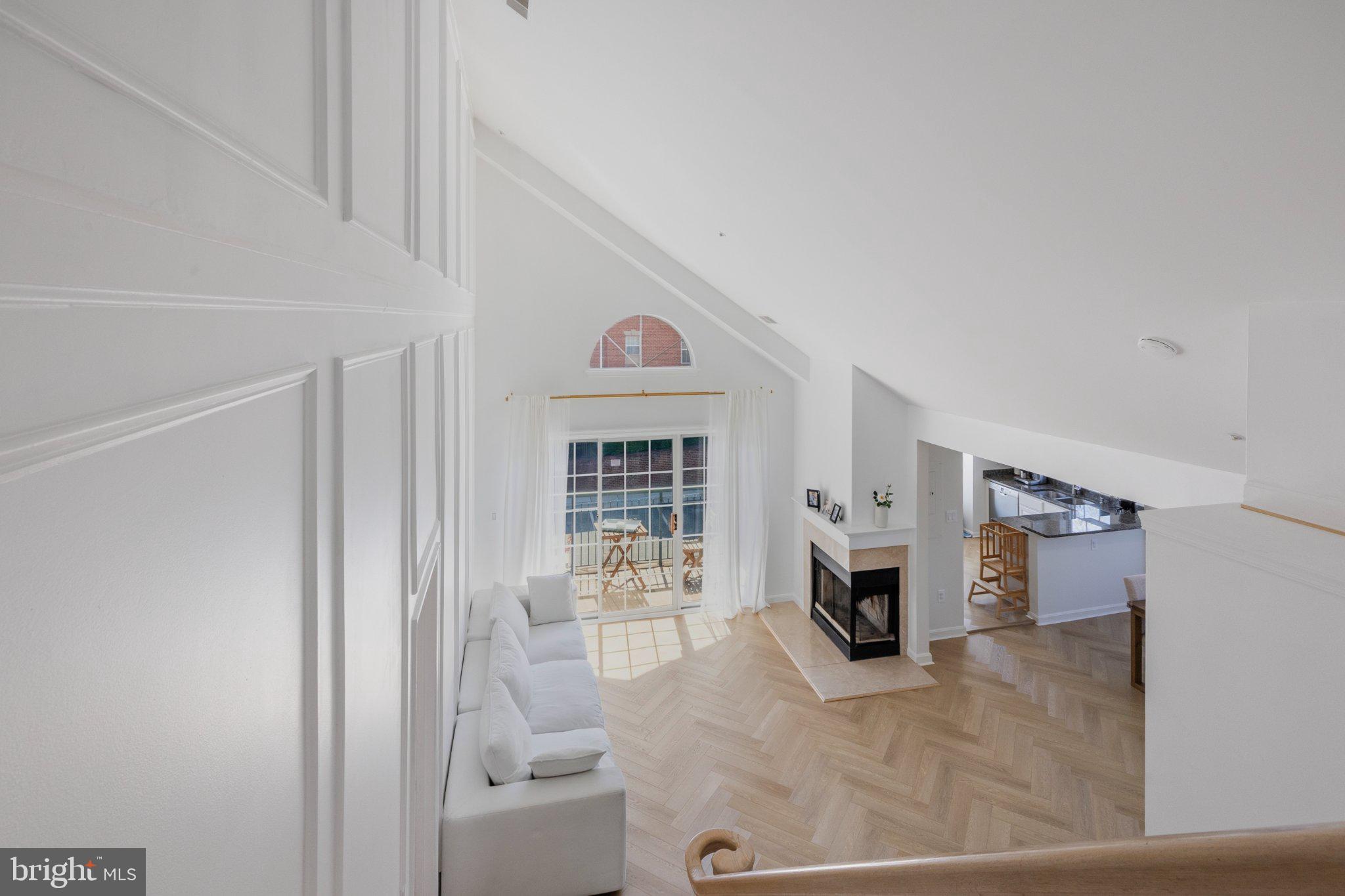 408 Ridgepoint Place, Unit 40838 Gaithersburg, MD 20878 - Photo 25 of 28 Bright, airy living space with elegance.