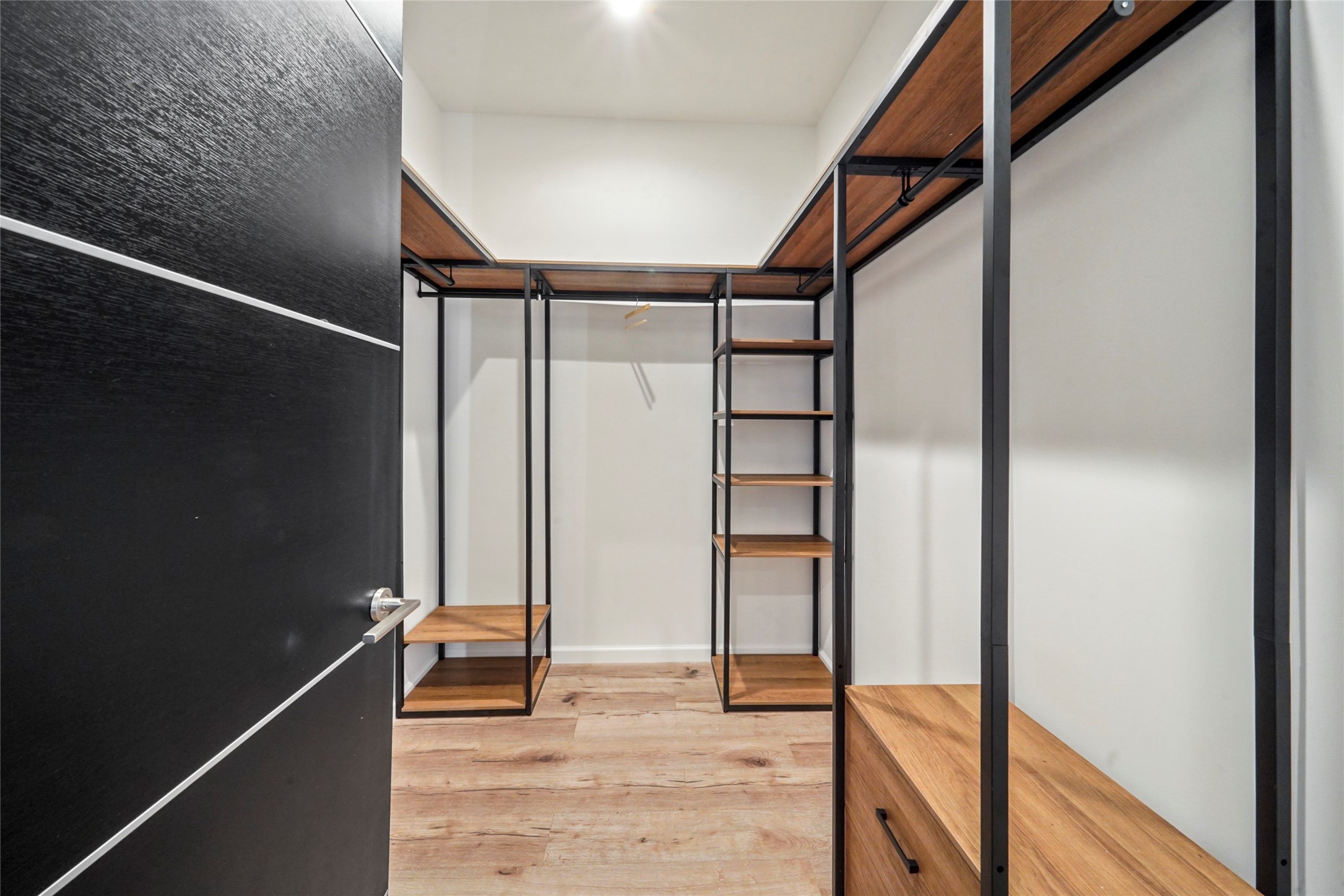 2438 Carriage Lamp Lane Conroe, TX 77384 - Photo 24 of 41