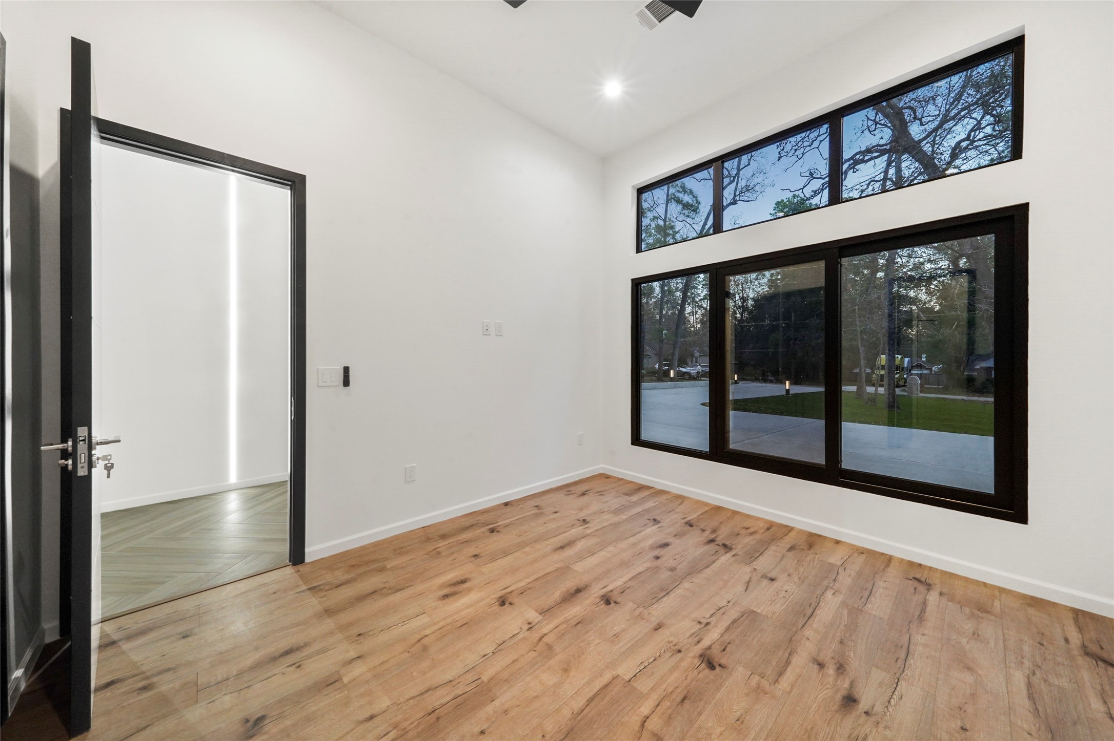 2438 Carriage Lamp Lane Conroe, TX 77384 - Photo 31 of 41 a view of an front door
