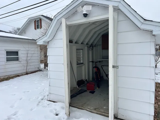 $210,000 | 239 East 7th Street, Richland Center, WI 53581