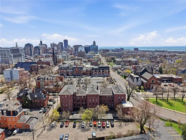 $200,000 | 125 Edward Street, Unit 4C, Buffalo, NY 14201