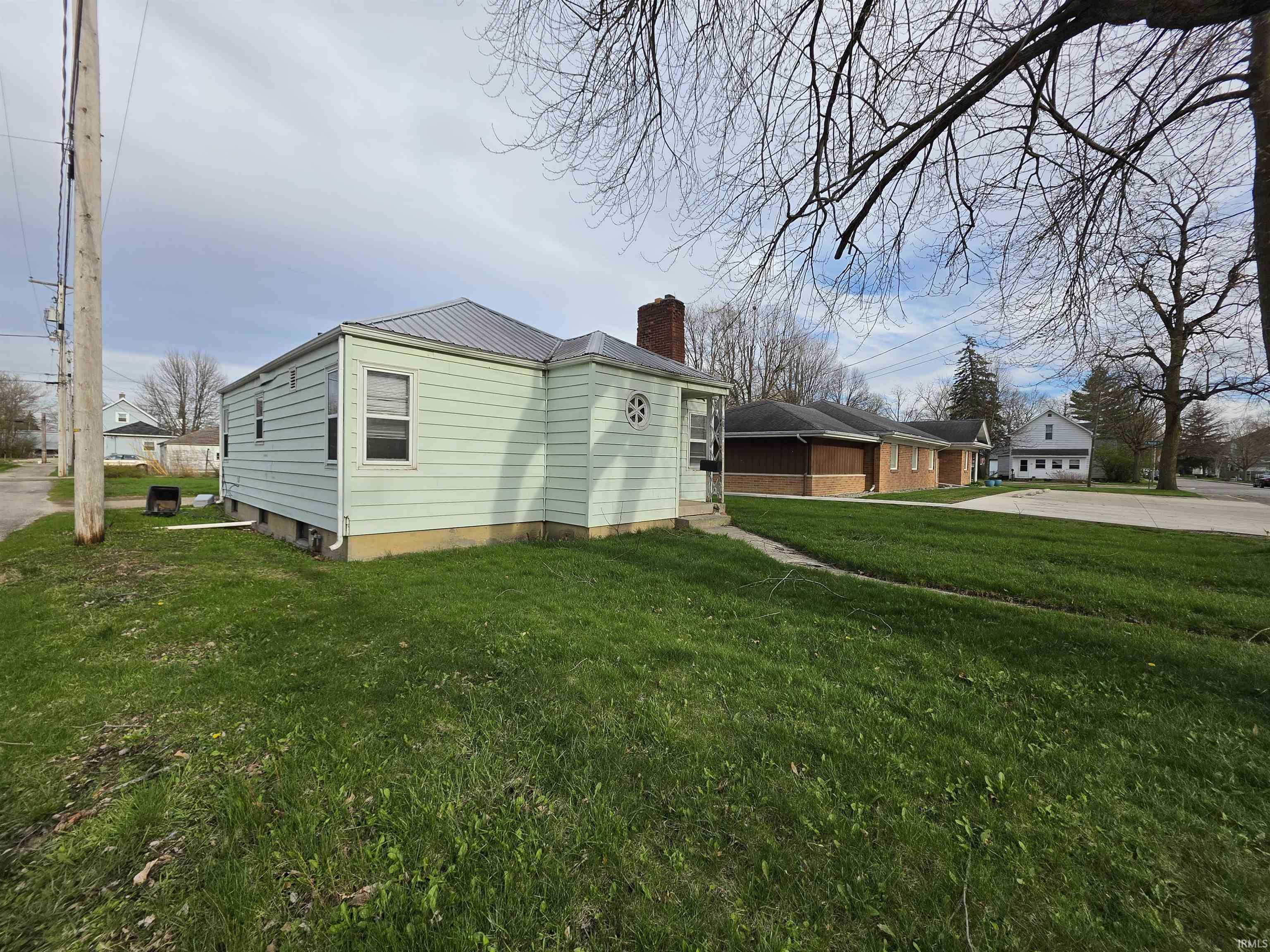 216 North 9th Street Decatur, IN 46733 - Photo 3 of 17