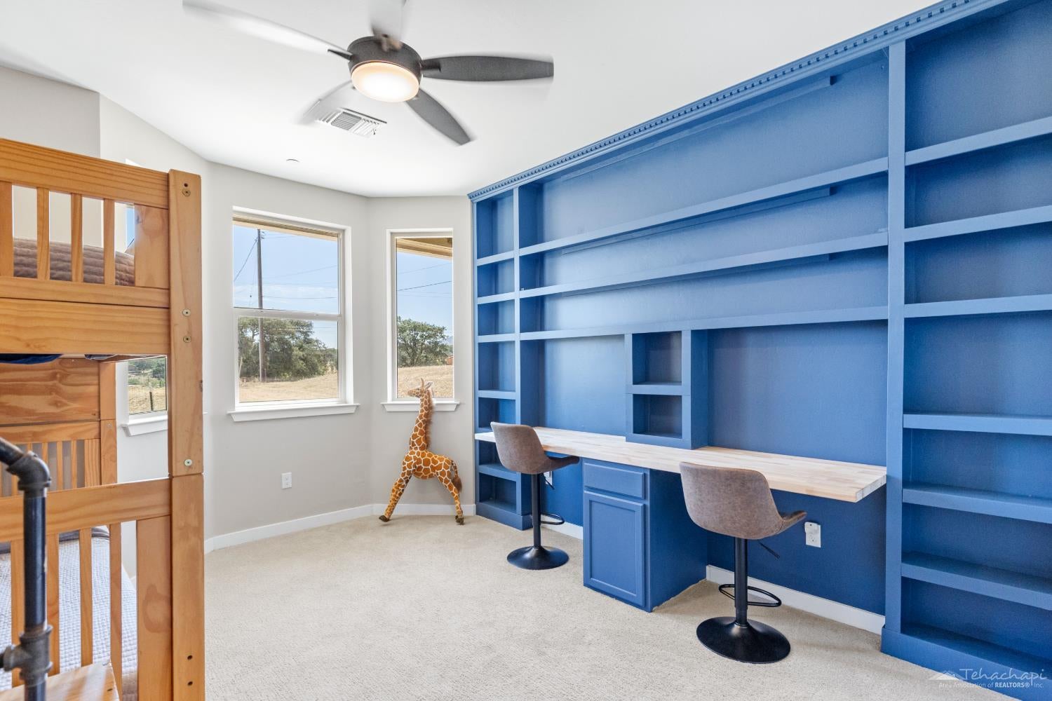 20983 Old Town Road Tehachapi, CA 93561 - Photo 14 of 32 Gallery Image 14