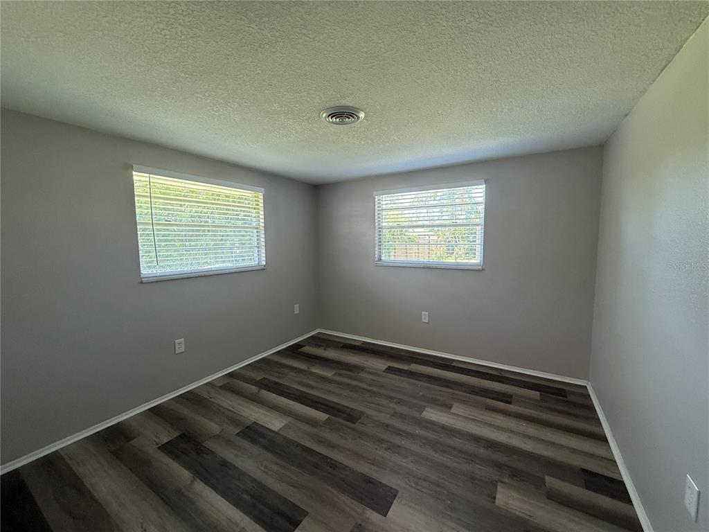 615 Osceola Road Nokomis, FL 34275 - Photo 11 of 21