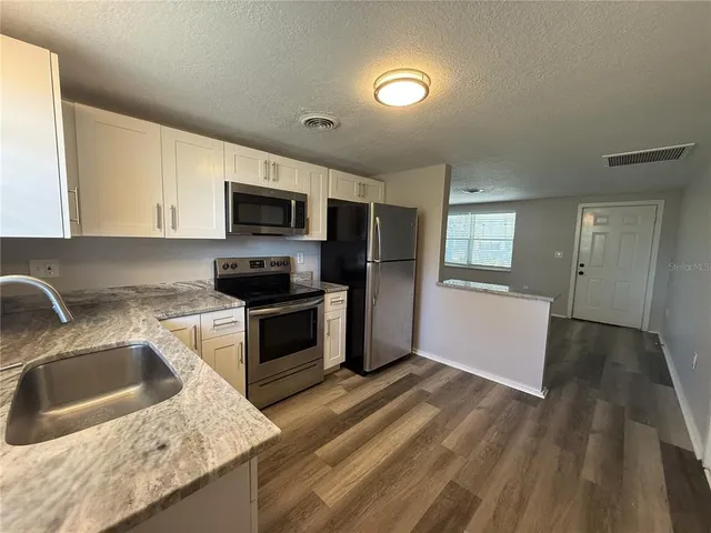 $1,550 | 615 Osceola Road, Nokomis, FL 34275