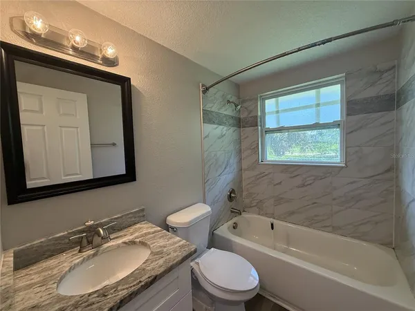 $1,500 | 615 Osceola Road, Nokomis, FL 34275