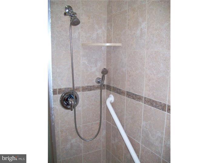 71 Gridiron Road Levittown, PA 19057 - Photo 15 of 25 Master Bathroom