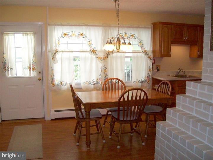 71 Gridiron Road Levittown, PA 19057 - Photo 8 of 25 Kitchen