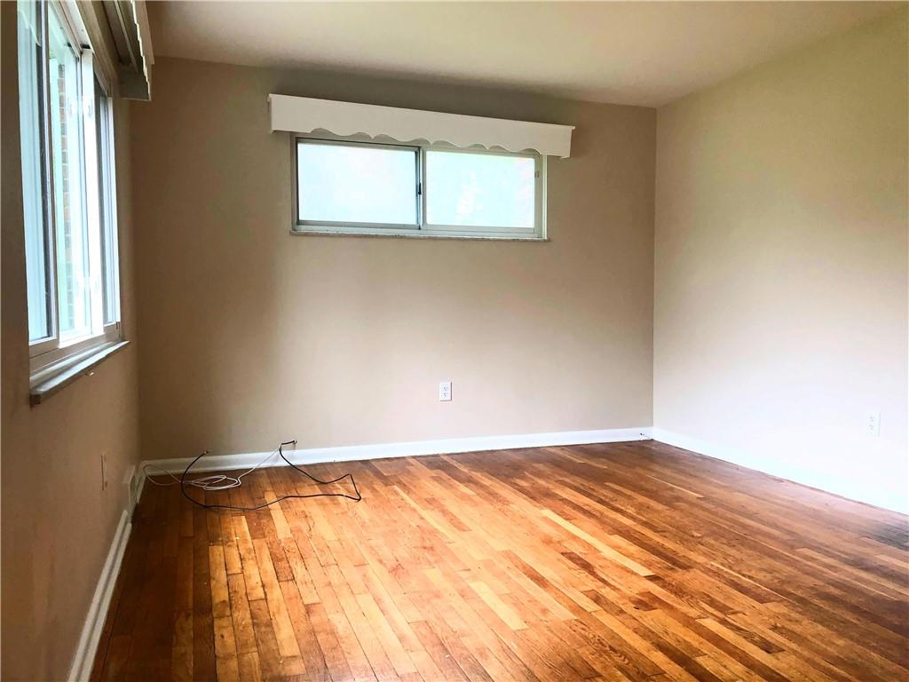 10135 Pearl Road Pittsburgh, PA 15235 - Photo 2 of 8