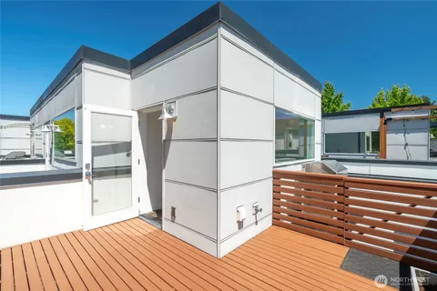 $750,000 | 110 22nd Avenue South, Seattle, WA 98144