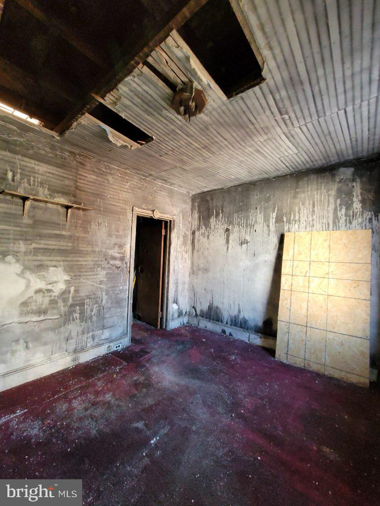 2238 Pierce Street Philadelphia, PA 19145 - Photo 3 of 9 a view of empty room with windows