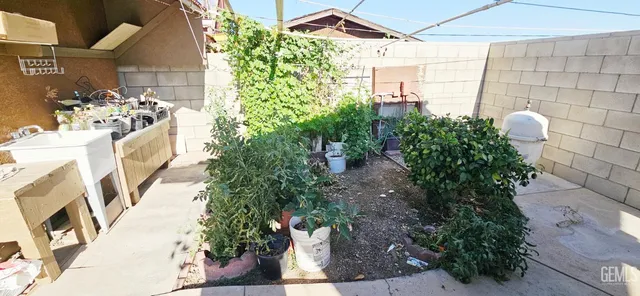 $410,000 | Undisclosed Address, Delano, CA 93215