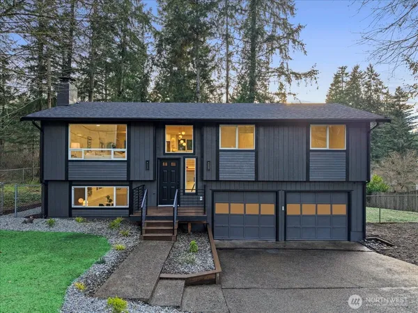 $569,990 | 6903 36th Avenue Southeast, Lacey, WA 98503