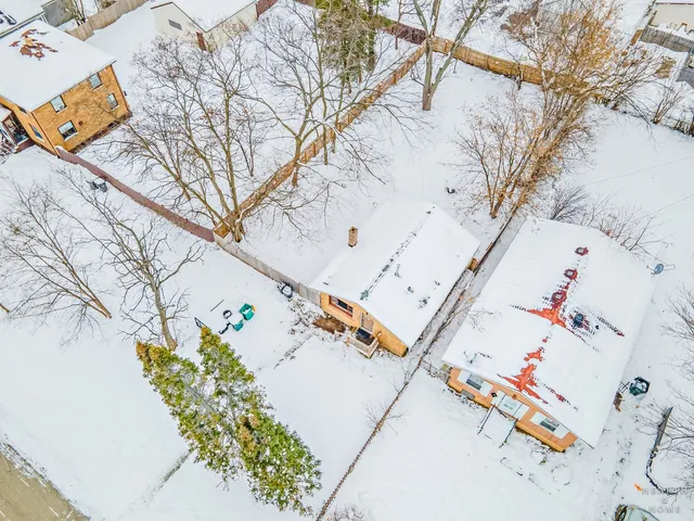 $135,000 | 2406 Hermon Avenue, Zion, IL 60099