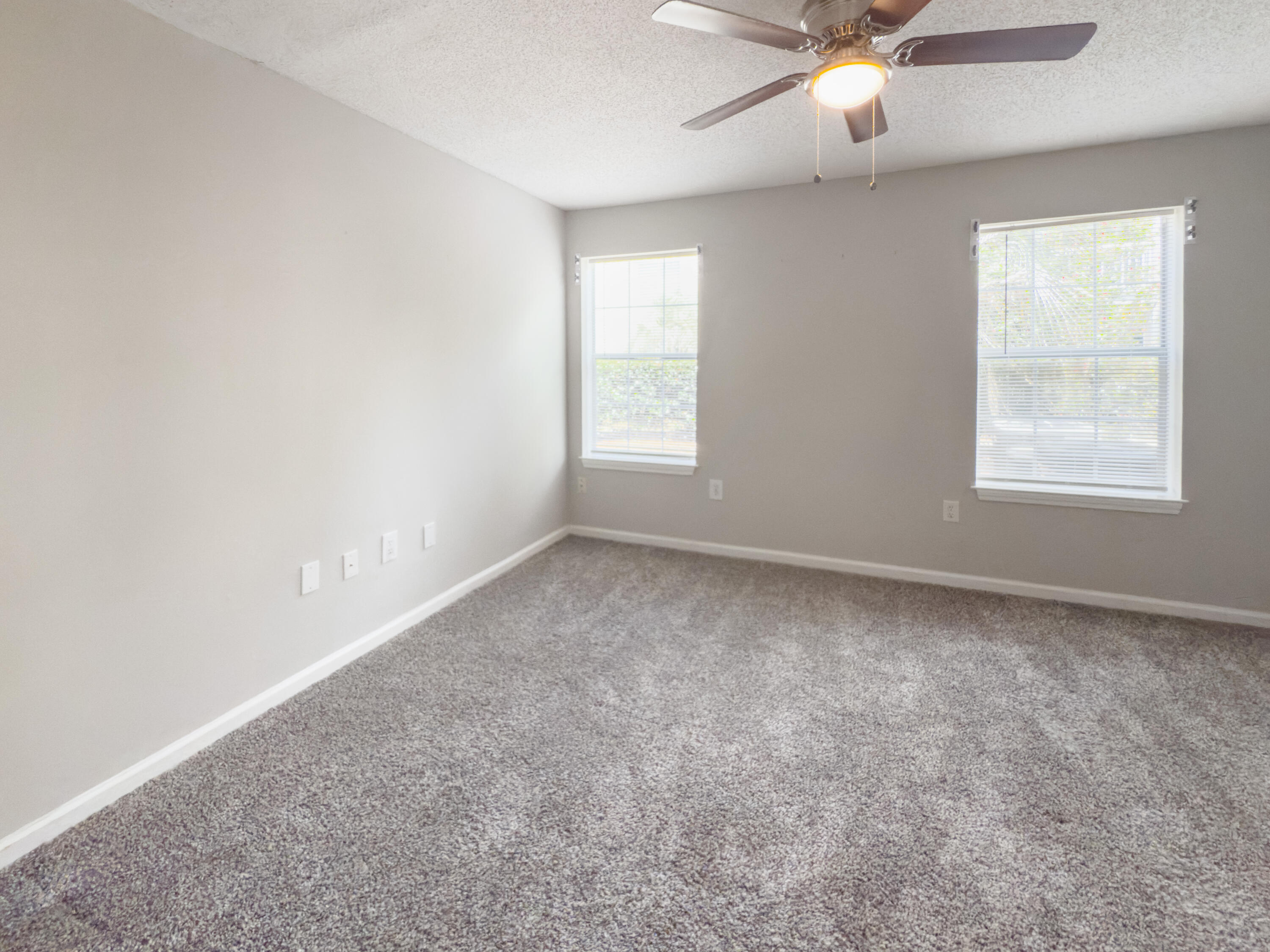 4009 Dancing Cloud Court, Unit 28 Destin, FL 32541 - Photo 15 of 25 an empty room with a window