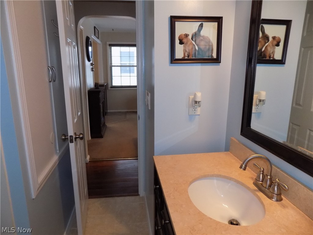 13216 Havana Road Cleveland, OH 44125 - Photo 10 of 32 Gallery Image 10