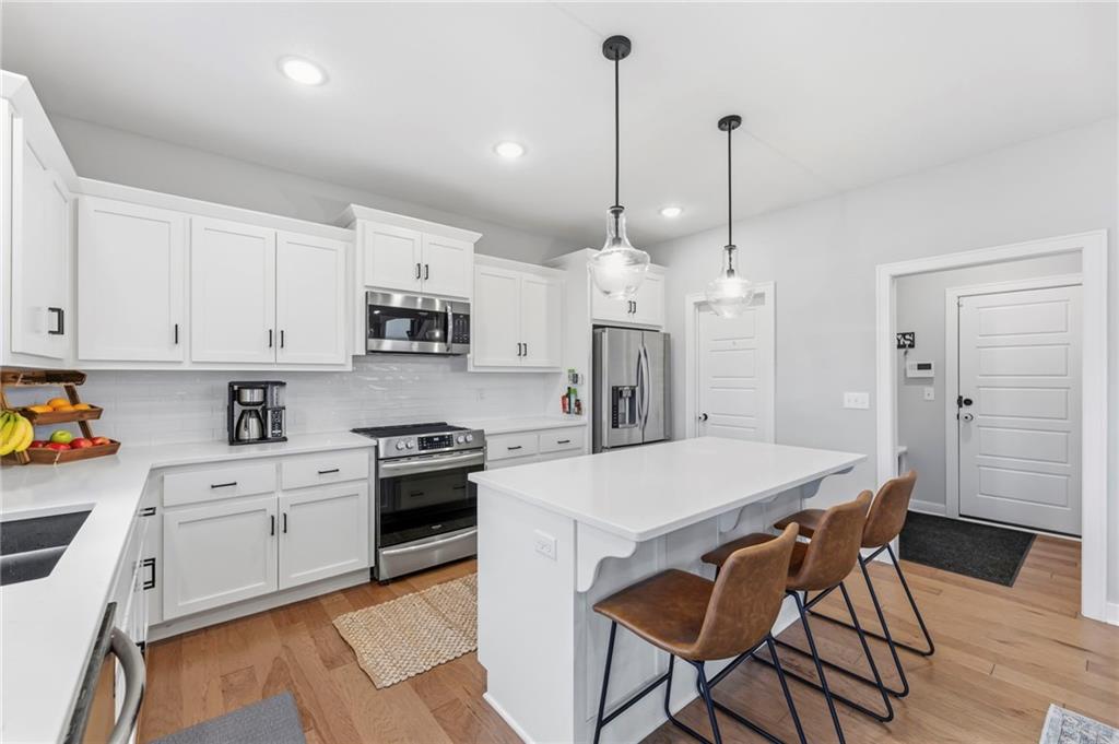 18910 Ocheltree Spring Hill, KS 66083 - Photo 16 of 52