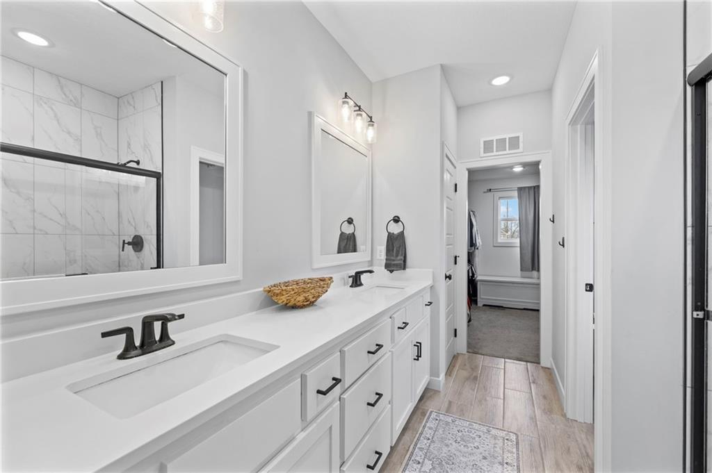 18910 Ocheltree Spring Hill, KS 66083 - Photo 25 of 52