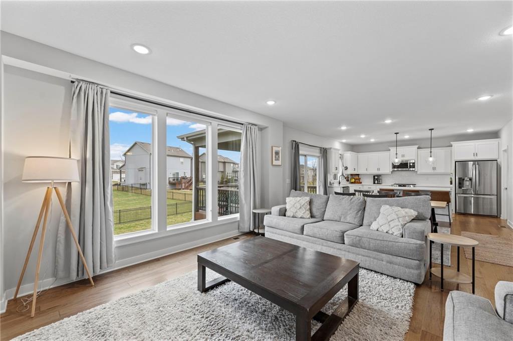 18910 Ocheltree Spring Hill, KS 66083 - Photo 10 of 52