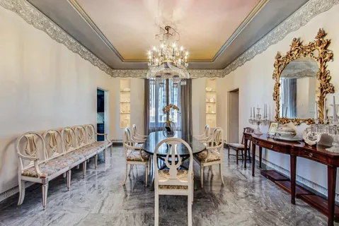 $820,000 | 1301 North Astor Street, Unit 5, Chicago, IL 60610
