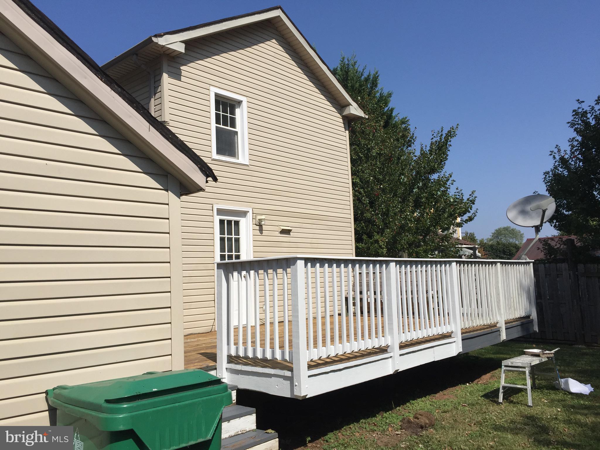 5843 Conover Road Taneytown, MD 21787 - Photo 4 of 11 Rear Deck off kitchen