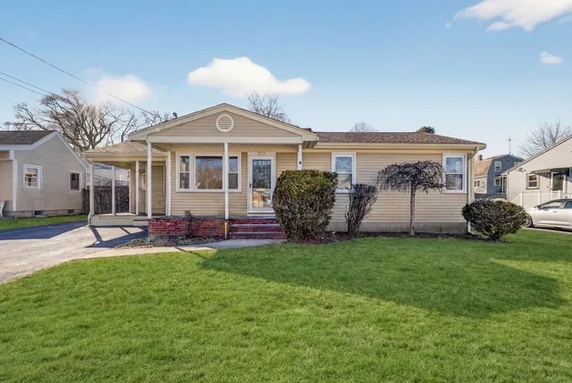 $499,900 | 257 Lawrence Street, New Bedford, MA 02745