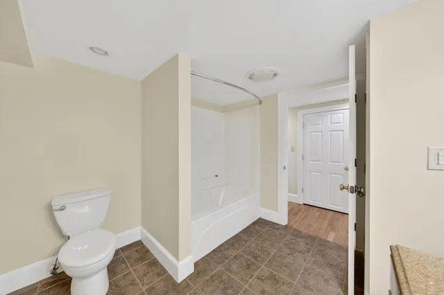 $499,900 | 257 Lawrence Street, New Bedford, MA 02745