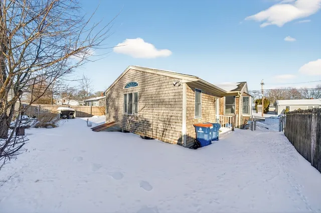 $499,900 | 257 Lawrence Street, New Bedford, MA 02745