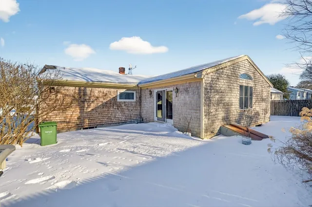 $499,900 | 257 Lawrence Street, New Bedford, MA 02745