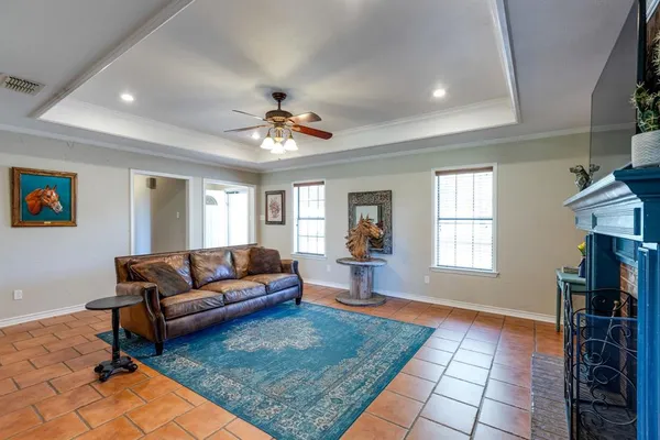 $529,900 | 200 VZ County Road 4124, Canton, TX 75103