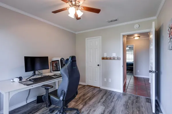 $529,900 | 200 VZ County Road 4124, Canton, TX 75103